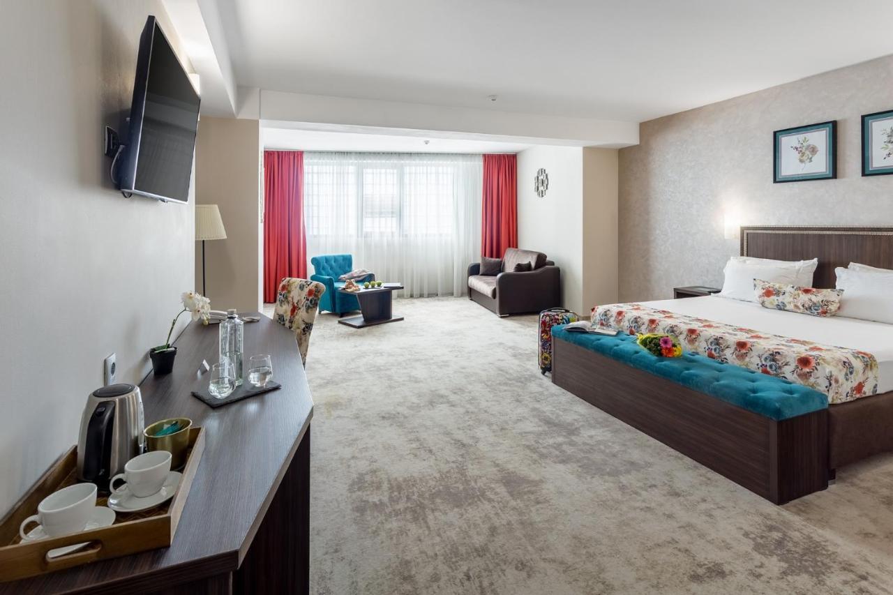 Prestige Boutique Hotel Krajowa Zewnętrze zdjęcie